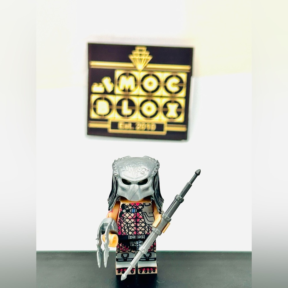 Alien (Alien vs. Predator) #605 - Custom Legos